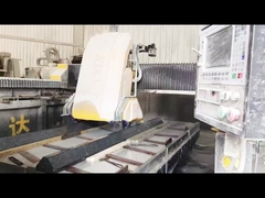 3軸線形切断機 細工切断機