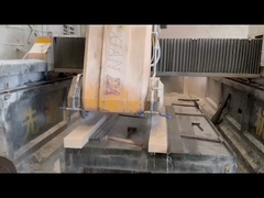 BLMM-1800 線形切削・フレーズ機