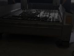 平面石彫刻機 中国 ポータブル CNCルーター/木材 CNC彫刻機