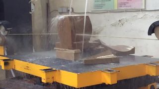 花崗岩大理石ブロックの切断と成形用の自動 5 軸 CNC ダイヤモンド ワイヤー ソー マシン