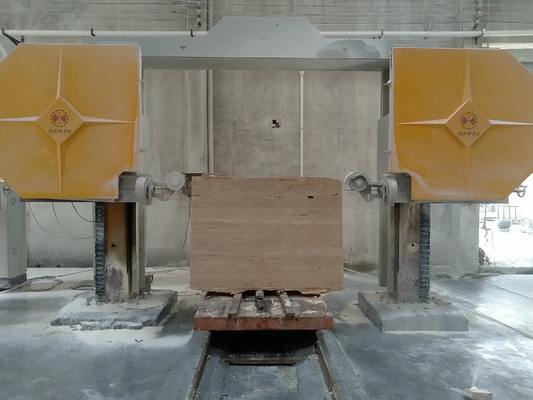 CNC ダイヤモンドワイヤセール機 360°回転テーブル