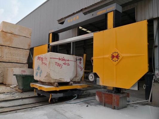 360回転作業台を持つCNCブロックドレスリングマシン