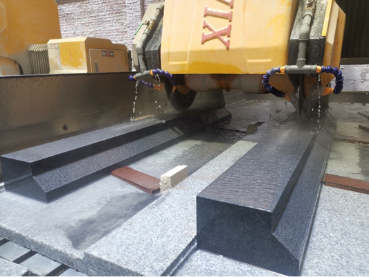 高深度 CNC 石の刃の切断機 高速 マルマー
