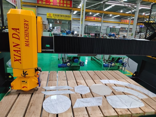 モノブロックブリッジ切断機 石灰石とシントレストーン