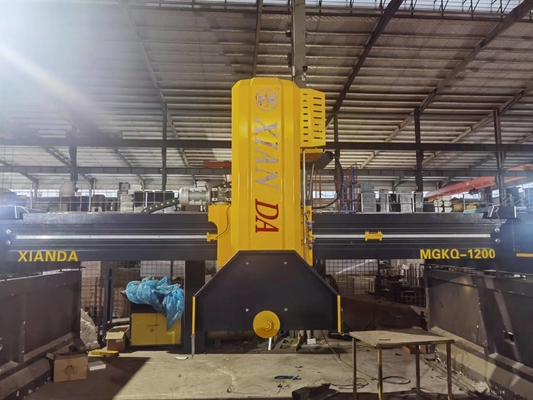 高生産性の4コラムブロックカット機 AC電源