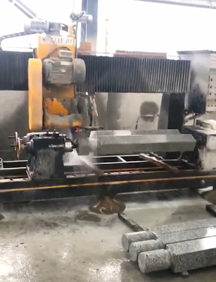 PLC/CNC 単純な構造 2 PC Baluster 柱切断機