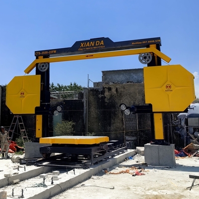 性能 ダイヤモンドワイヤセール機 360°回転度 15kw メインモーター