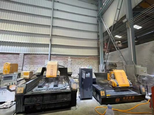 3軸線形CNC切削機 220V電源 15kwメインモーターと 21.5kwグラニートレイルのための総電源