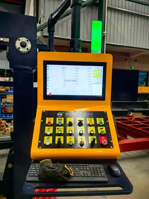 プロフェッショナル5軸CNCブリッジ切断機、3400x2000mmワークテーブル、0°～360°ヘッド回転、精密石材切断用
