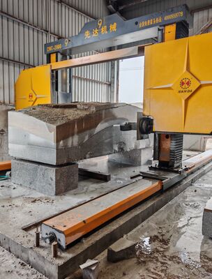 高精度石材切断用CNC/PLC制御付き、最大加工サイズ3500*3500*2200mmのガントリー移動式ヘビーデューティダイヤモンドワイヤーソーマシン