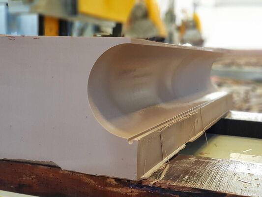 4 軸 CNC ダイヤモンド ワイヤー ソー マシン 360° サーボ ローータリー テーブル,16 表面 スライドウェイ,28 ローリング ホイール リフト