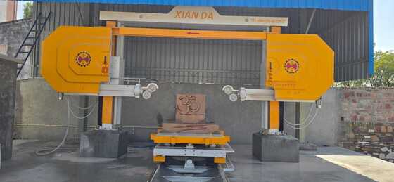 スマートCNCダイヤモンドワイヤセール石切断機 4 スピンドルリンク付き 高い安定性 エンジン グレナイトのための高い安全性