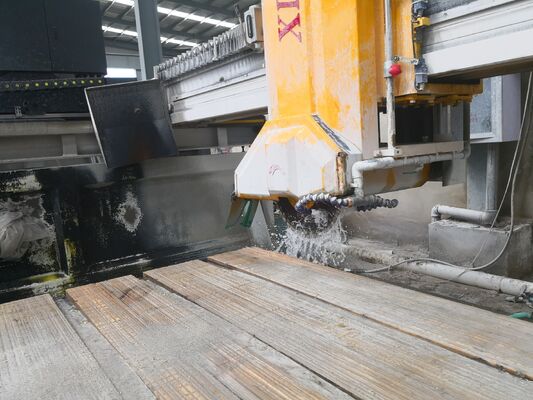 赤外線ブリッジソー レーザー石材 PLC切断機、大規模な大理石と花崗岩のスラブ加工に適しています