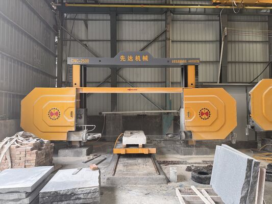 最大加工サイズ2500*3000*1500mm、高精度減速機＆サーボモーター搭載 4軸CNCダイヤモンドワイヤーソーマシン