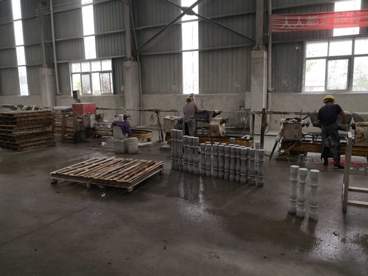 Baluster及びコラムの柱の石の平板の磨く機械1500mm 2500mm 3500mm